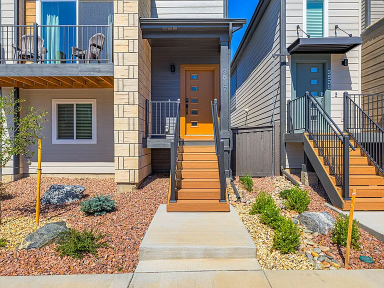 3527 Summer Dream Ave — Photo 2