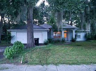 8216 SW 64th Pl, Gainesville, FL 32608