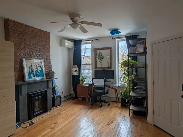 1156 Halsey Street image 4 of 15