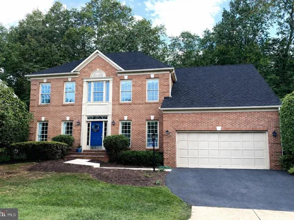 47093 Kentwell Pl, Sterling, VA 20165