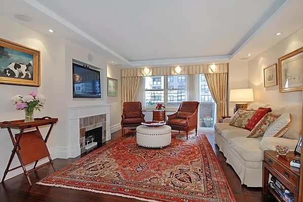 Sold by Corcoran | media 17