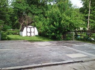 120 N 24th St, Springfield, IL 62703