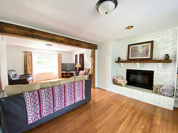 5th image of 511 Grant St