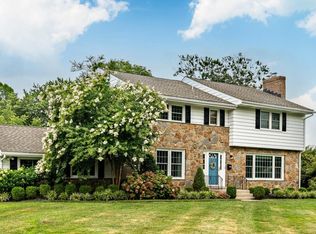 500 Crest Rd, Wilmington, DE 19803