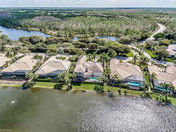 3rd image of 22280 Banyan Hideaway Dr