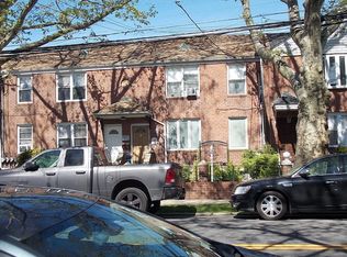 2304 150th St, Whitestone, NY 11357
