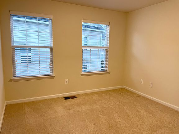 4th image of 4841 Dane Ridge Cir