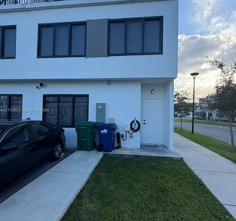 14597 SW 261st Ter #14597