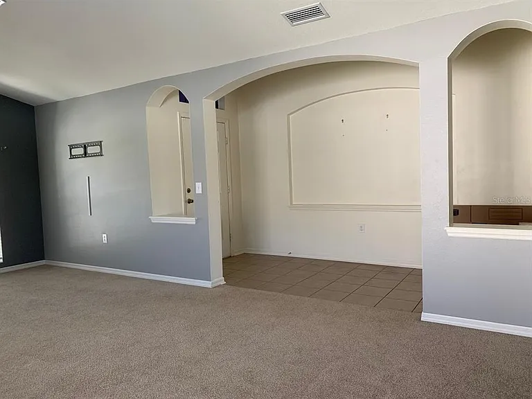 11355 Flora Springs Dr — Photo 7