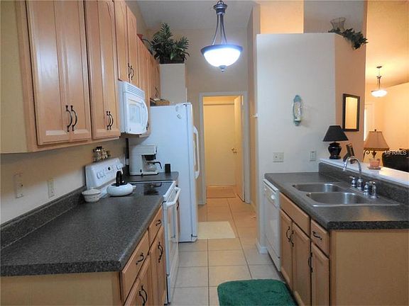 4th image of 788 Adler Dr