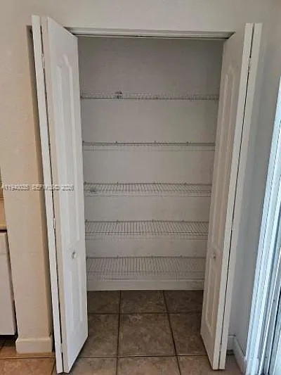 2160 NE 37th Rd #2160 — Photo 17