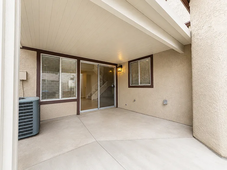 1629 Windmill Ln #E — Photo 25