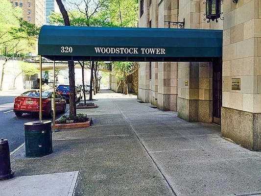 Rented by Level Group | media 70