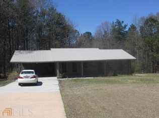 198 Windy Lake Rd, Bremen, GA 30110