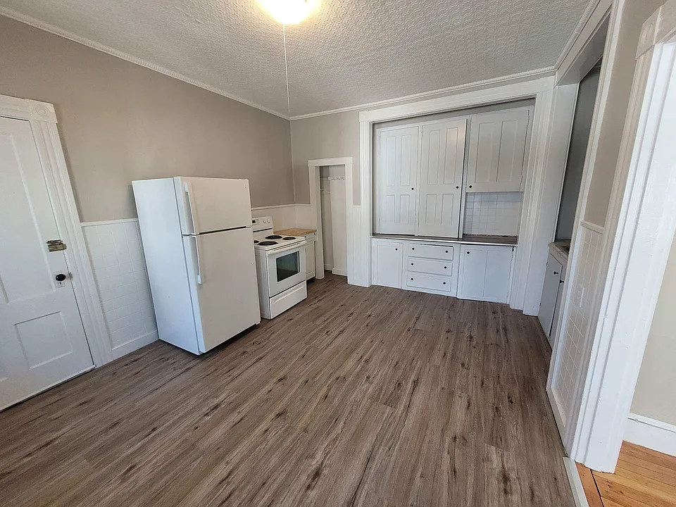 51 Ash St #1