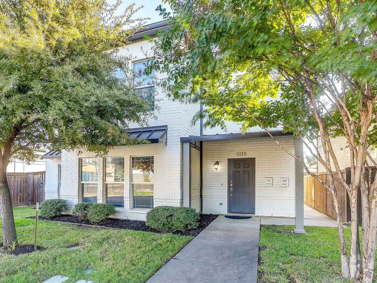 3115 Waits Ave — Photo 1