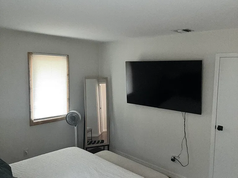 Country Lane Dr — Photo 5