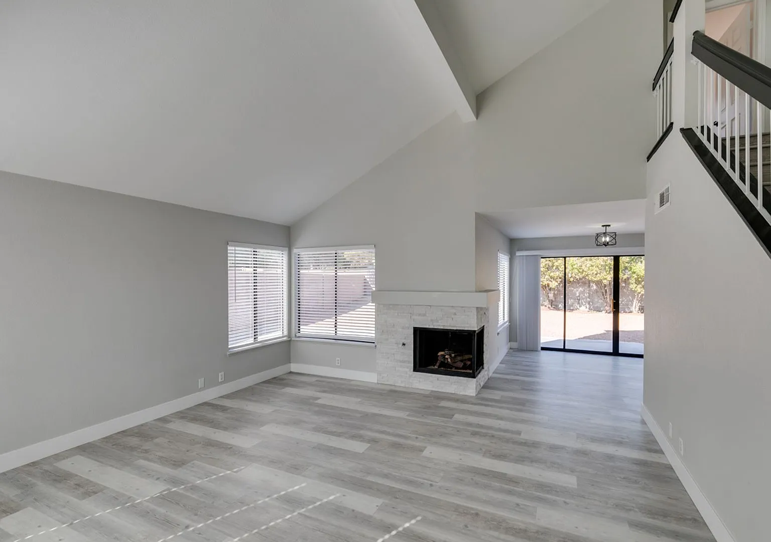 3-Bedroom Dream Home in Green Valley — Photo 4