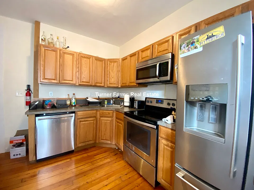 1 Folsom Ave #2L