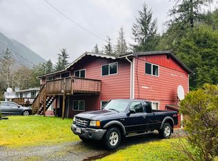 1378/1380 Fairy Chasm Rd, Ketchikan, AK 99901