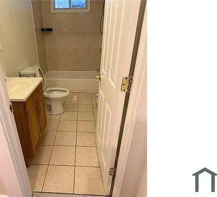 1018 Hancock Ave #3R — Photo 8