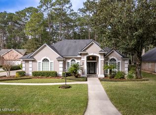 8724 Hampshire Glen Dr S, Jacksonville, FL 32256