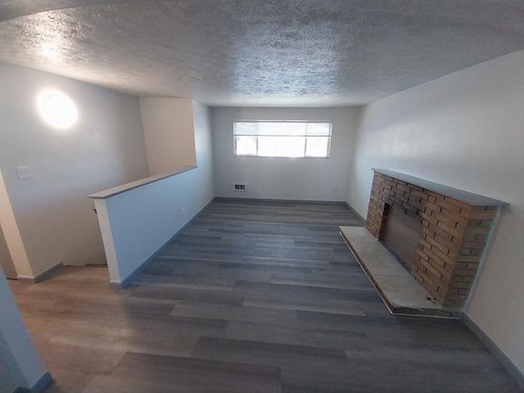 2nd image of 1515 3rd St