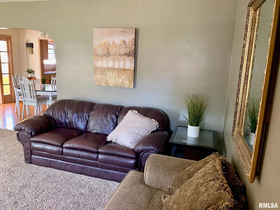 521 N Florence St Geneseo, IL, 61254 Apartments for Rent Zillow
