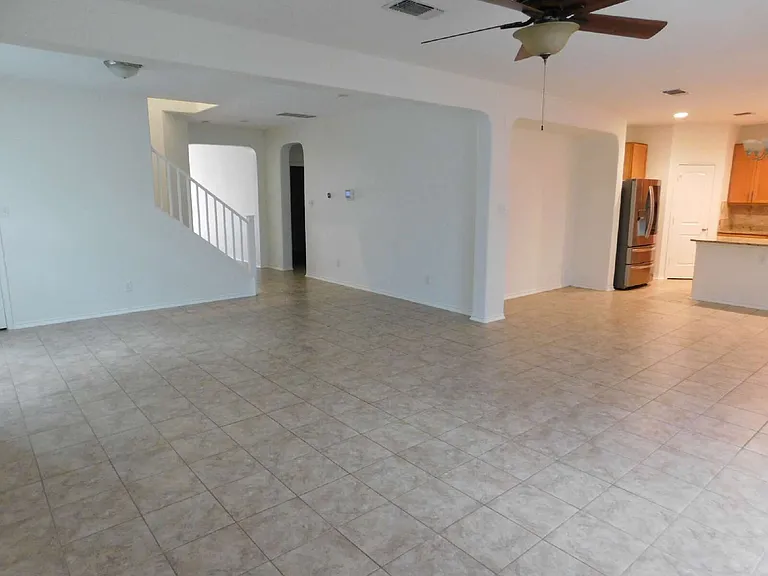 20719 Cape Coral — Photo 8