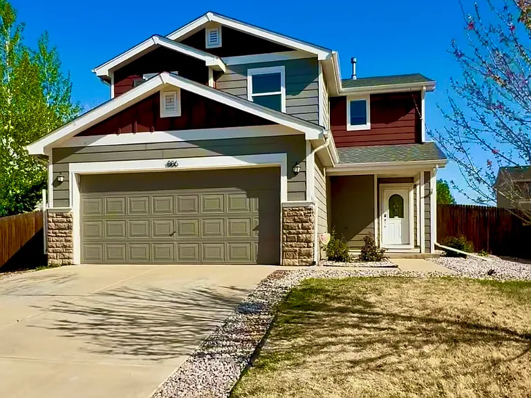 886 Ponderosa Ln — Photo 3