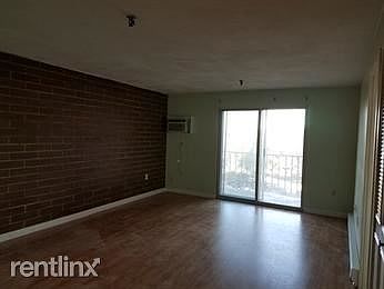 2nd image of 115 W Squantum St APT 717