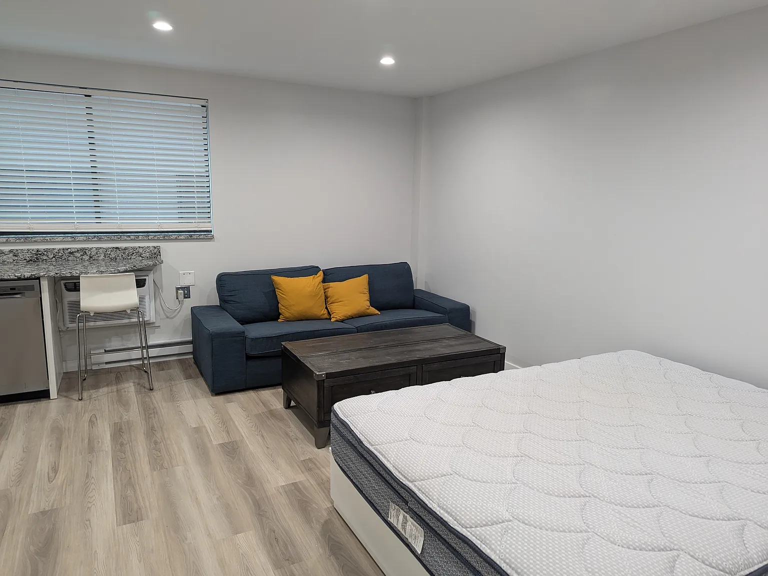 1 bed, 360 sqft, $1,795 — Photo 2
