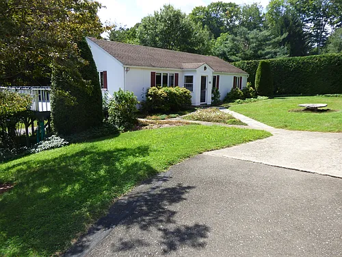 41 Flat Swamp Rd #A Photo 1