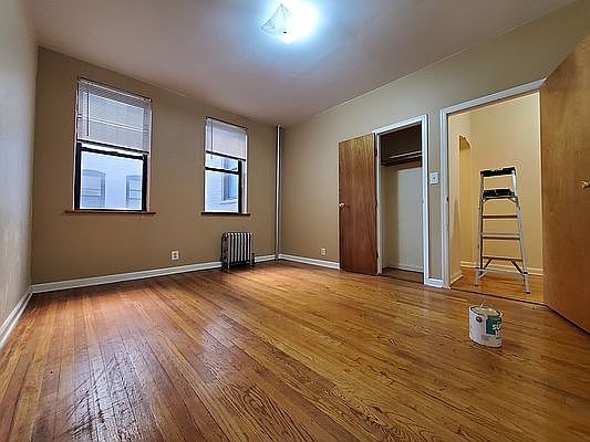 5th image of 34-06 34th St #1