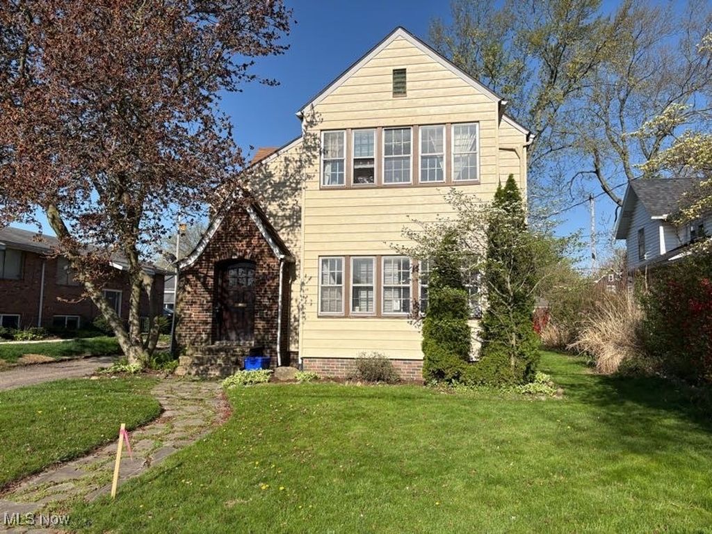 Real estate listing image