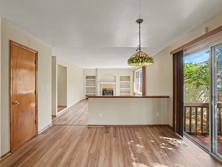 11742 Gray St — Photo 10