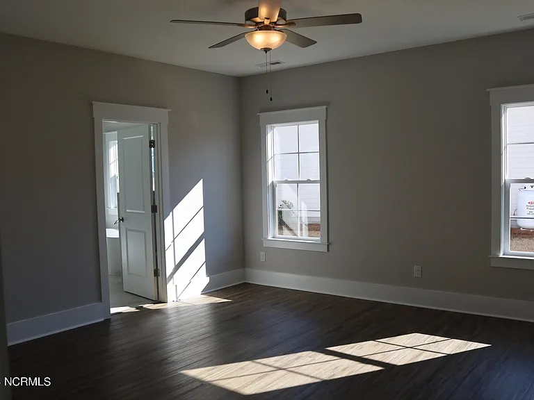 21 E Singing Ave — Photo 11