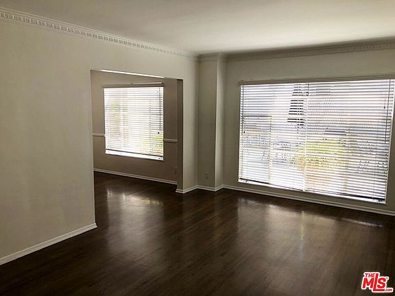3rd image of 1321 N Laurel Ave APT 7