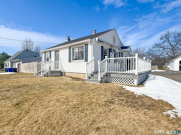 3rd image of 15 Pine Hill Road