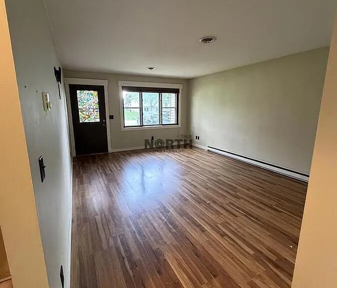 1210 Bridgeport Ln NW — Photo 5