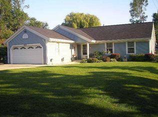 3435 E Ryan Rd, Oak Creek, WI 53154