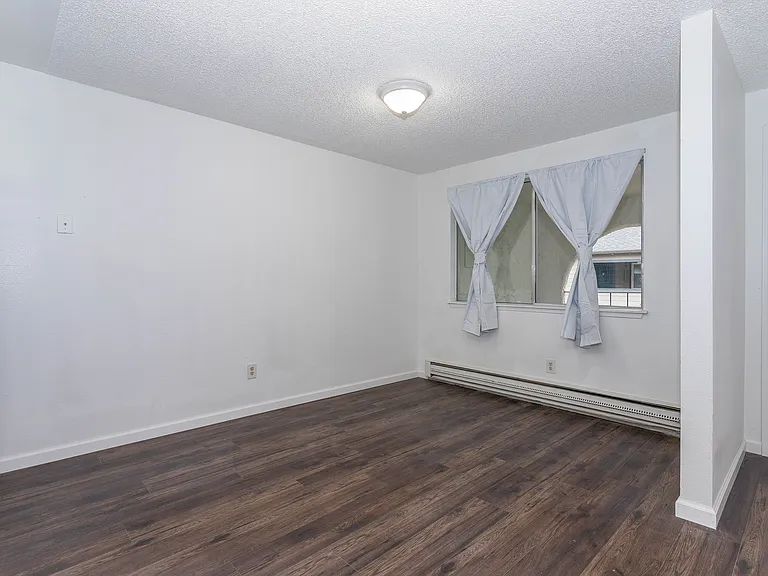2406 N St NE #D — Photo 10
