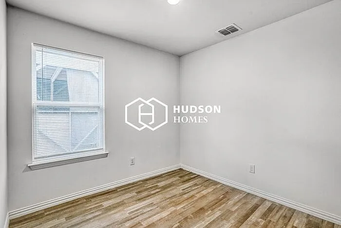 5746 Mayo Dr — Photo 6