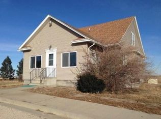 25020 115th Rd, Kearney, NE 68845
