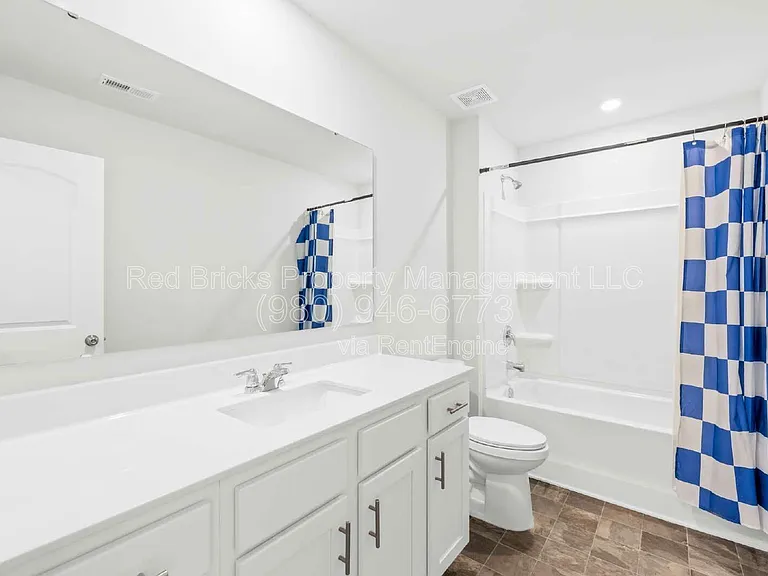 2128 Blue Sky Meadows Dr — Photo 23