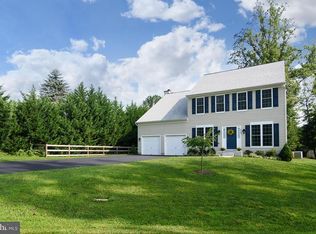 8445 High Ridge Rd, Ellicott City, MD 21043