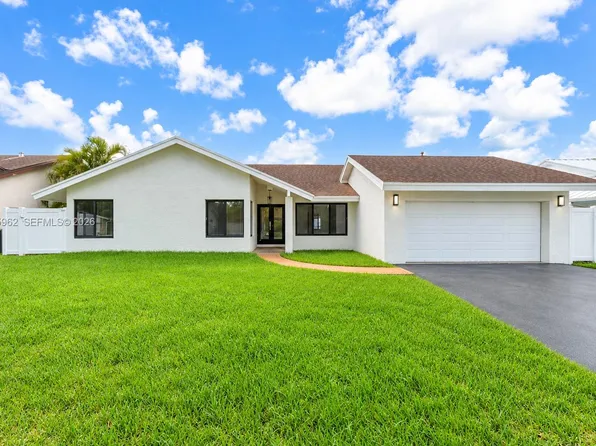 10480 SW 130th Ave, Miami, FL 33186