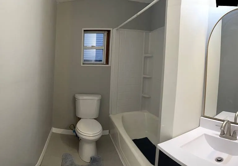 3217 Main St — Photo 9