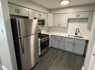 9741 Delaware Pl APT 1, Highland, IN 46322