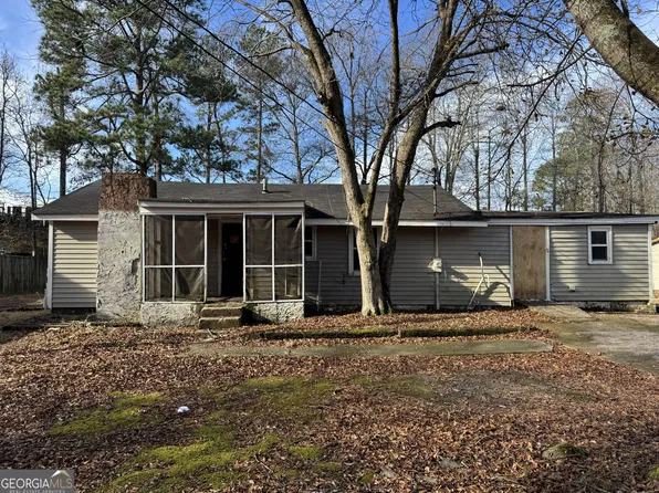 3965 Pecan St, Loganville, GA 30052